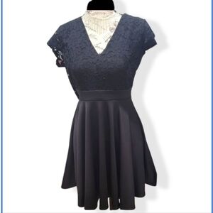 Windsor Lace Flare Semi Formal dress○
